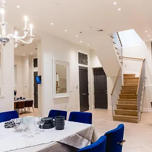 https://privet-house-midwood-flatbush-recently-remodeled.us-newyorkcity.com